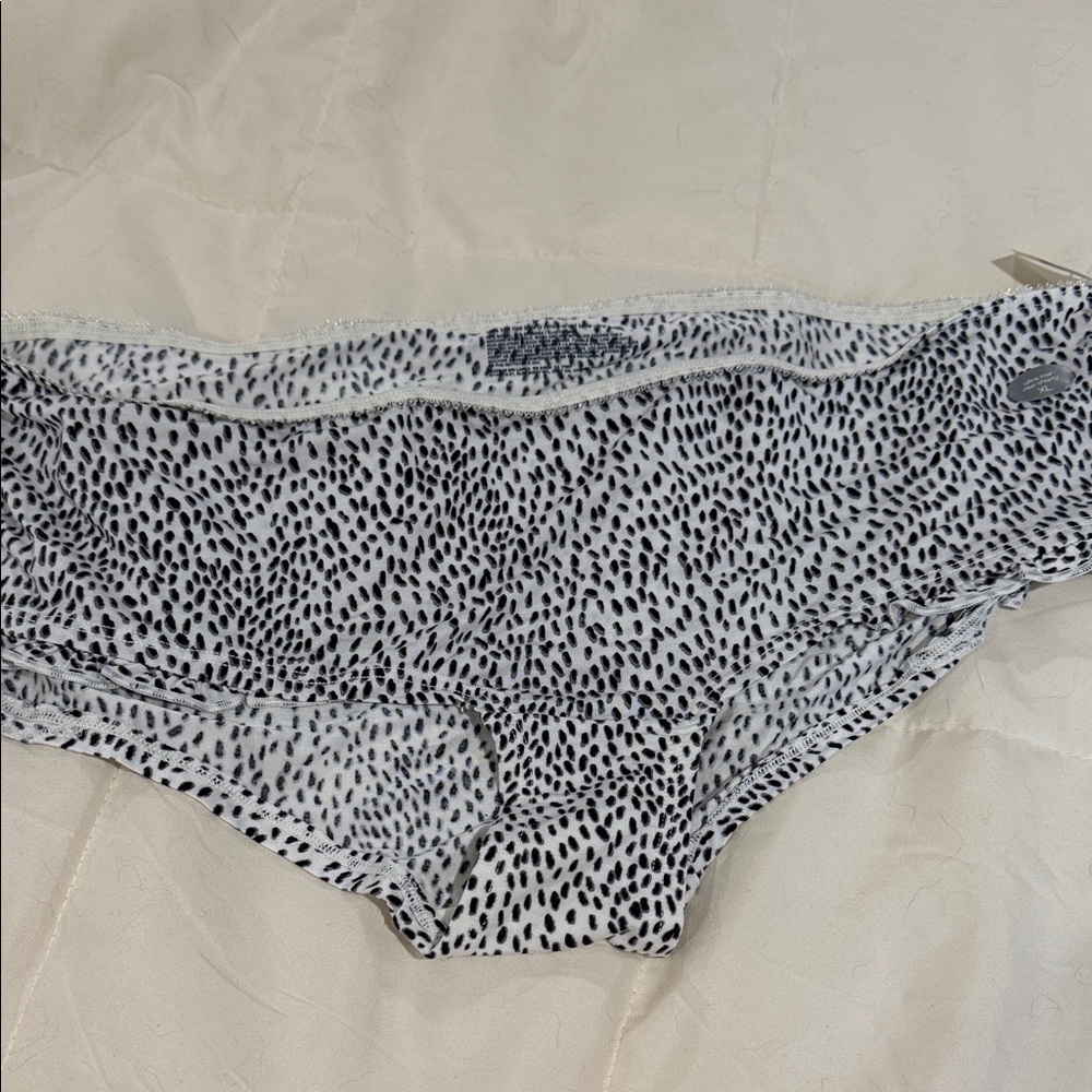 🍒GAP  ULTRA LOW RISE SHORTY GIRL SHORTS CHEETAH PRINT SCALLOPED EDGES XL!